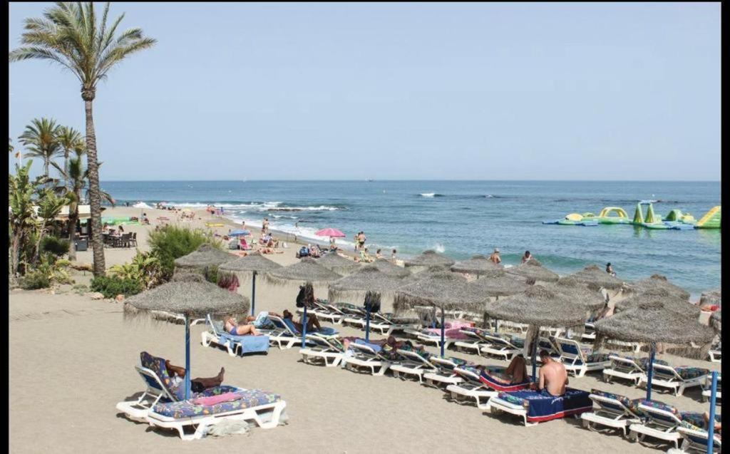 Apartamento Con Vistas Al Mar เบนัลมาเดนา ภายนอก รูปภาพ