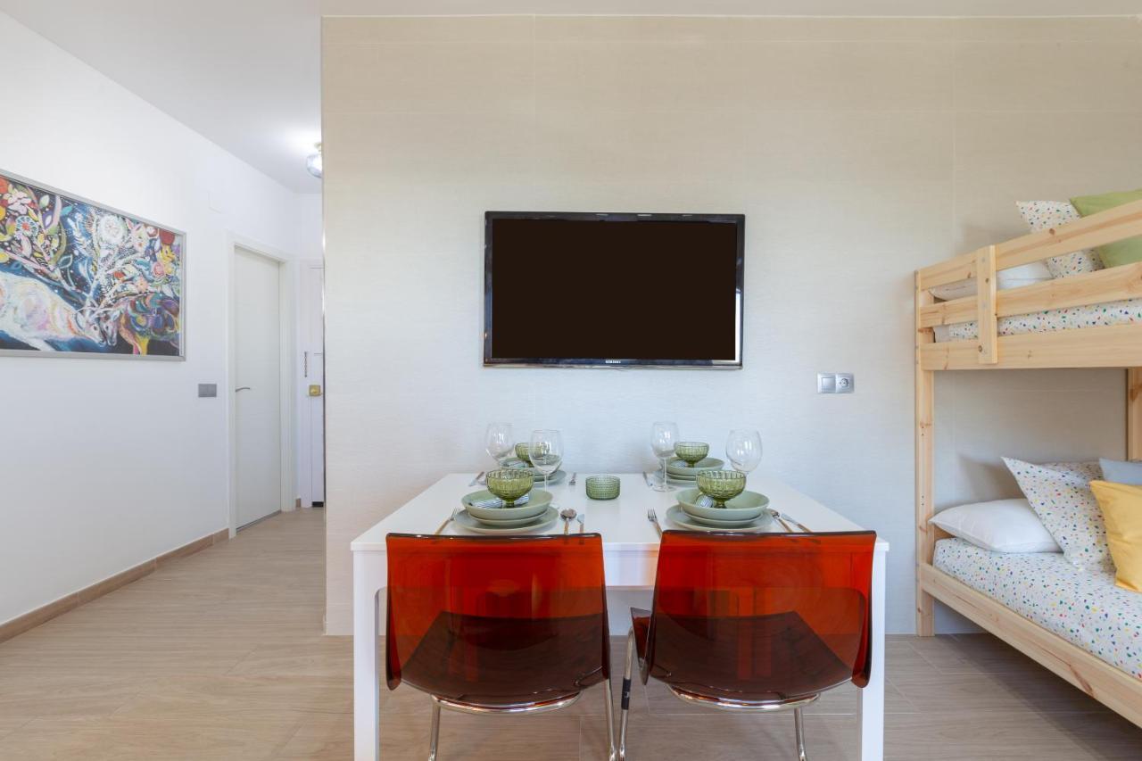 Apartamento Con Vistas Al Mar เบนัลมาเดนา ภายนอก รูปภาพ